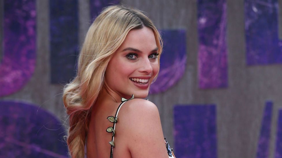 Margot Robbie pretty much confirms marriage with cheeky Insta post