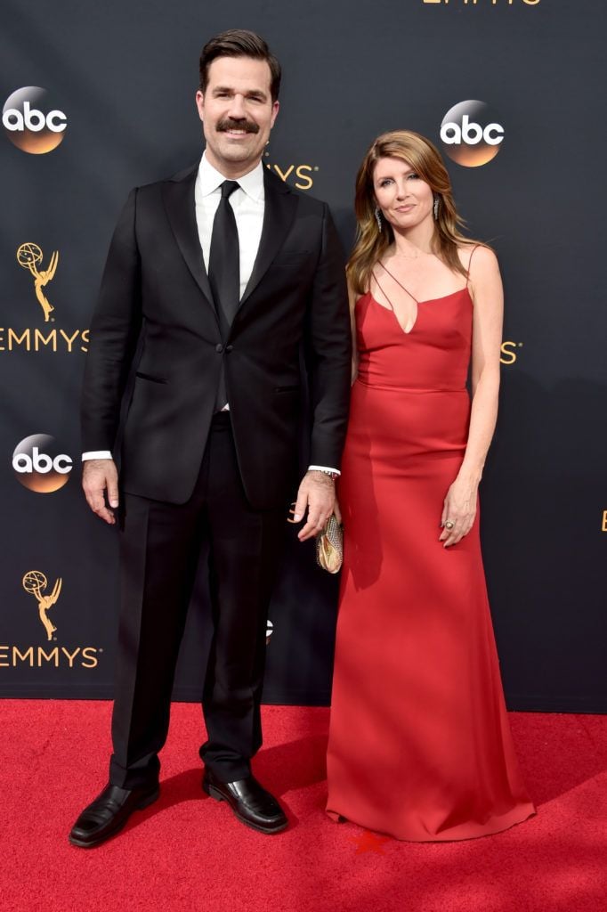 Actors Rob Delaney and Sharon Horgan attend the 68th Annual Primetime Emmy Awards at Microsoft Theater on September 18, 2016 in Los Angeles, California.  (Photo by Alberto E. Rodriguez/Getty Images)