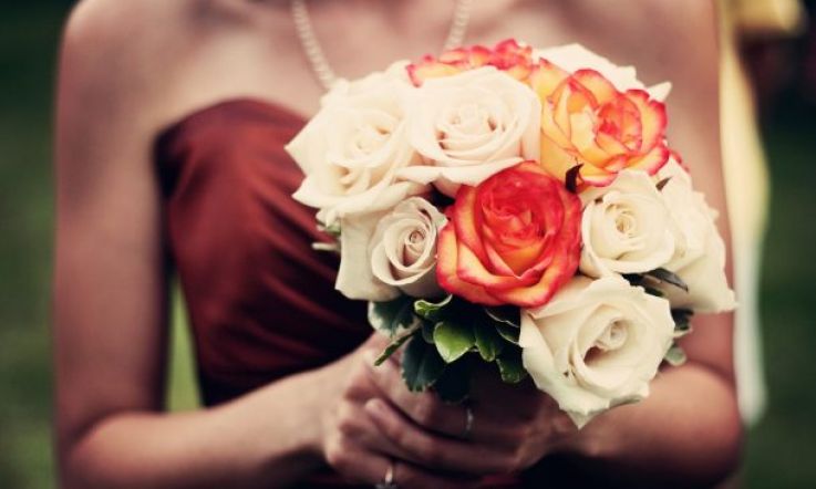 Watch: Bride hands bouquet to bridesmaid and thus ensues the cutest wedding proposal ever