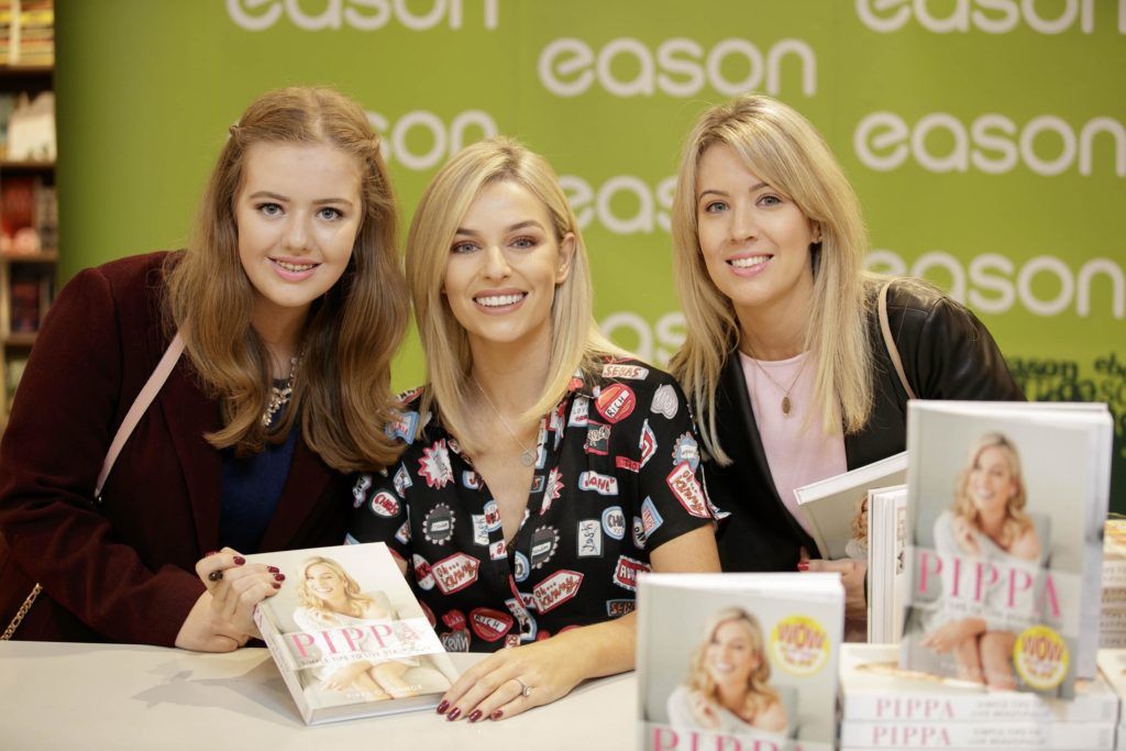 Pippa O’Connor pictured at Eason O’Connell Street where she was signing copies of her first book, Pippa: Simple Tips to Live Beautifully, a collection of practical tips and inspirational advice on all things fashion, beauty and lifestyle. Pippa is pictured with Hannah McCaughey and Joelene McKiernan from Clonas Co Monaghan. Picture Andres Poveda