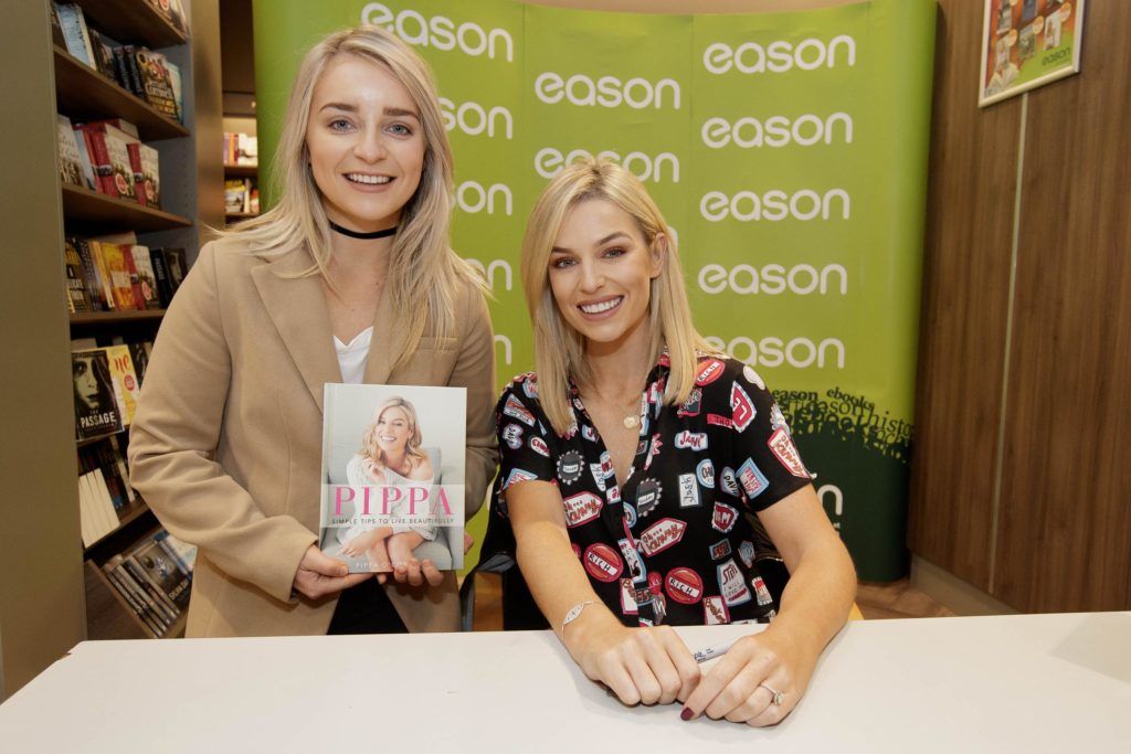 Pippa O’Connor pictured at Eason O’Connell Street where she was signing copies of her first book, Pippa: Simple Tips to Live Beautifully, a collection of practical tips and inspirational advice on all things fashion, beauty and lifestyle. Pippa is pictured with Oonagh Cronin from Cork. Picture Andres Poveda