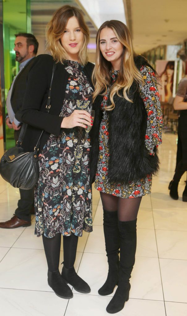 Elle Gordan and Sarah pictured at the Rapture launch event at Peter Mark Grafton St. Photo Leon Farrell/Photocall Ireland.