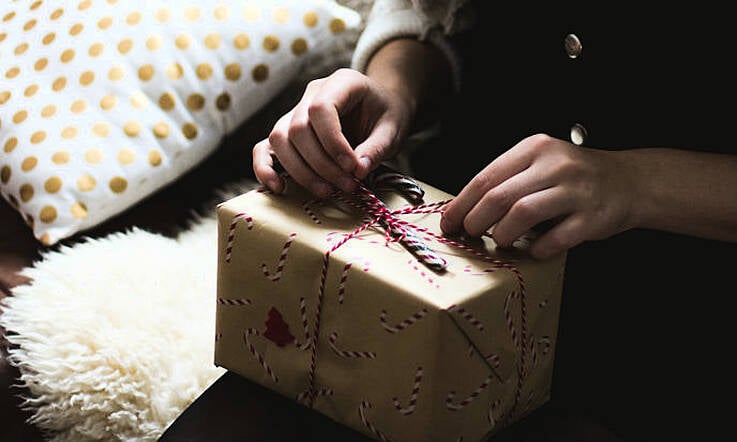 5 ways to become the best present-giver ever this Christmas