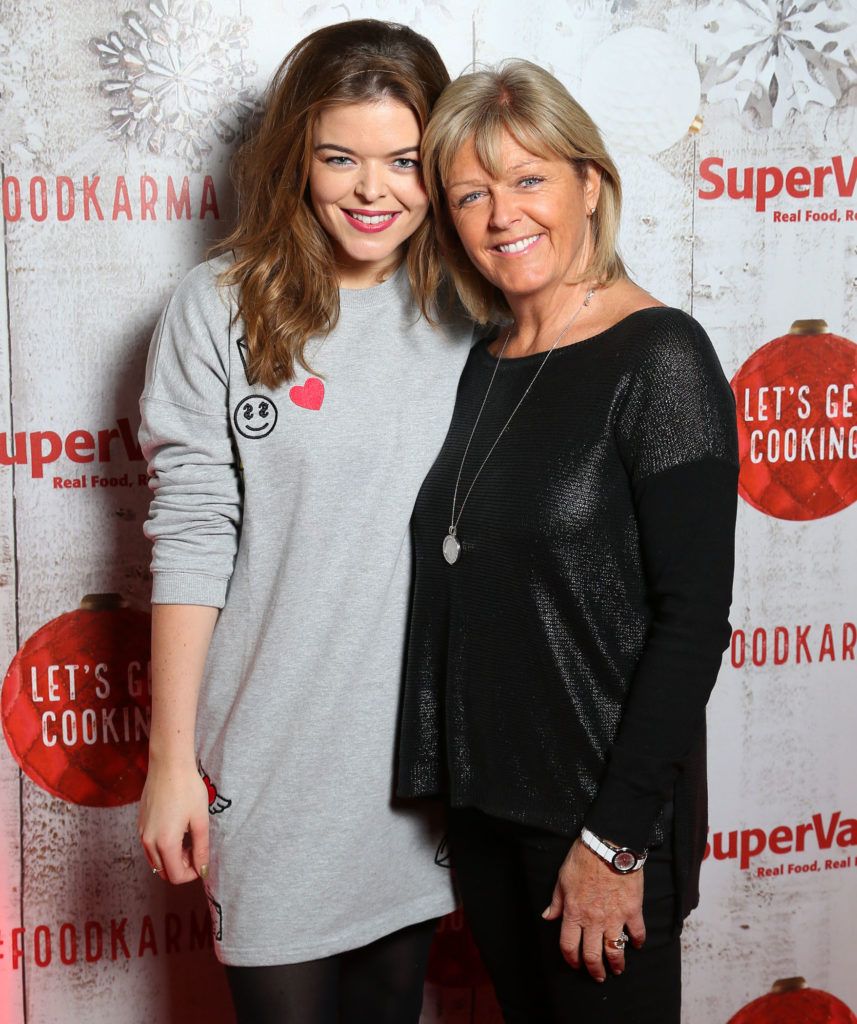 Doireann and Clare Garrihy pictured at SuperValu's celebration of local and Irish at Christmas event in Charlotte Quay, 23/11/16. Pic: Marc O'Sullivan