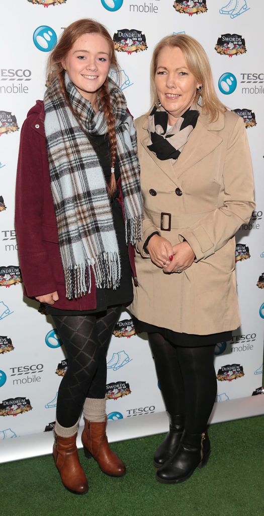 Aisling O Dwyer and Geraldine Cullen  pictured at the Tesco Mobile Ireland and Dundrum on Ice VIP evening (Picture: Brian McEvoy).