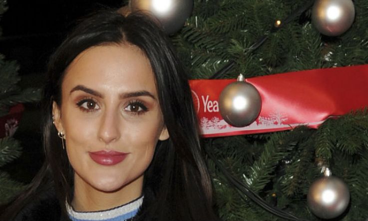 Change up your Christmas makeup look instantly with this €3.99 wonder