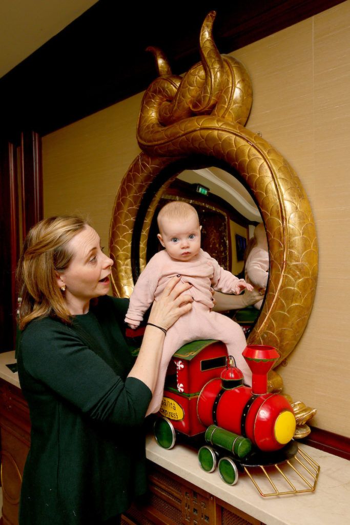 Pictured is Hannah Browne aged 4 months from Blackrock at the annual Shelbourne Hotel Christmas Tree Lighting Ceremony. With the stunning tree officially lit up by very special guest Ryan Tubridy. Pic: Marc O'Sullivan