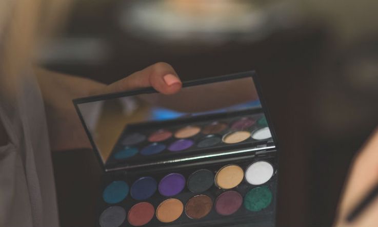 Give a beauty lover this budget palette for Christmas and they'll love it forever