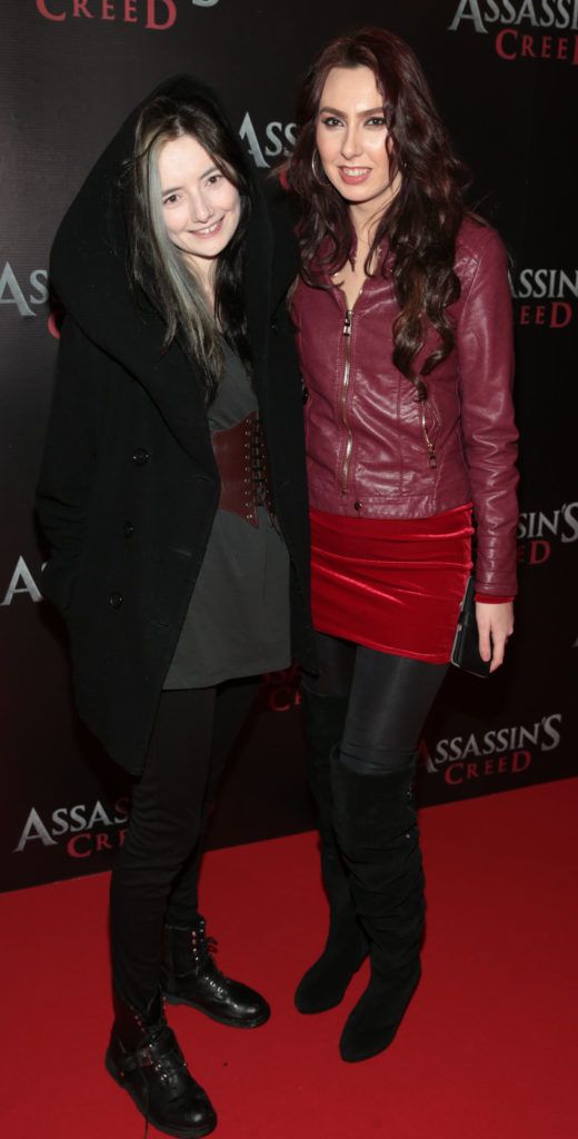 Harriet Ryan and Georgina Roome pictured at the special preview screening of Assassin's Creed at the Savoy Cinema Dublin (Picture Brian McEvoy).