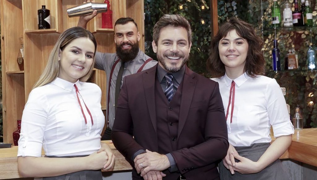 The team from First Dates Brazil, AKA A Primeira Vista (Photo courtesy of Rede Bandeirantes)