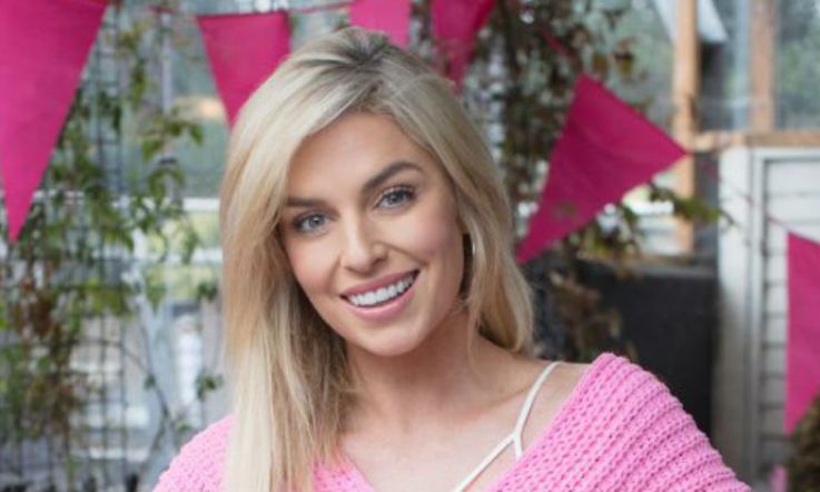 Pippa O'Connor wore this pink lip combo and you'll want it stat