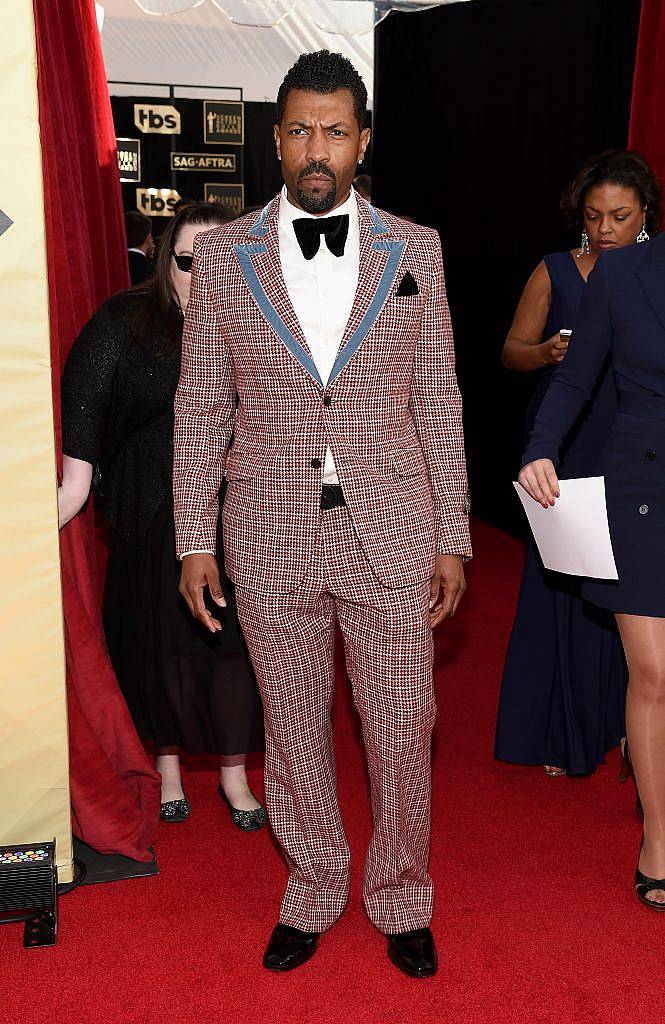 LOS ANGELES, CA - JANUARY 21:  Actor Deon Cole attends the 24th Annual Screen Actors Guild Awards at The Shrine Auditorium on January 21, 2018 in Los Angeles, California.  (Photo by Kevork Djansezian/Getty Images)