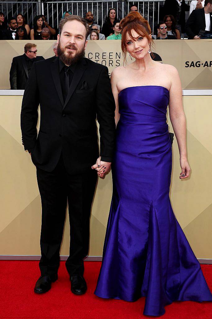 LOS ANGELES, CA - JANUARY 21:  Actor Matt Peters (L) and writer Susan Burke attend the 24th Annual Screen Actors Guild Awards at The Shrine Auditorium on January 21, 2018 in Los Angeles, California. 27522_017  (Photo by Frederick M. Brown/Getty Images)