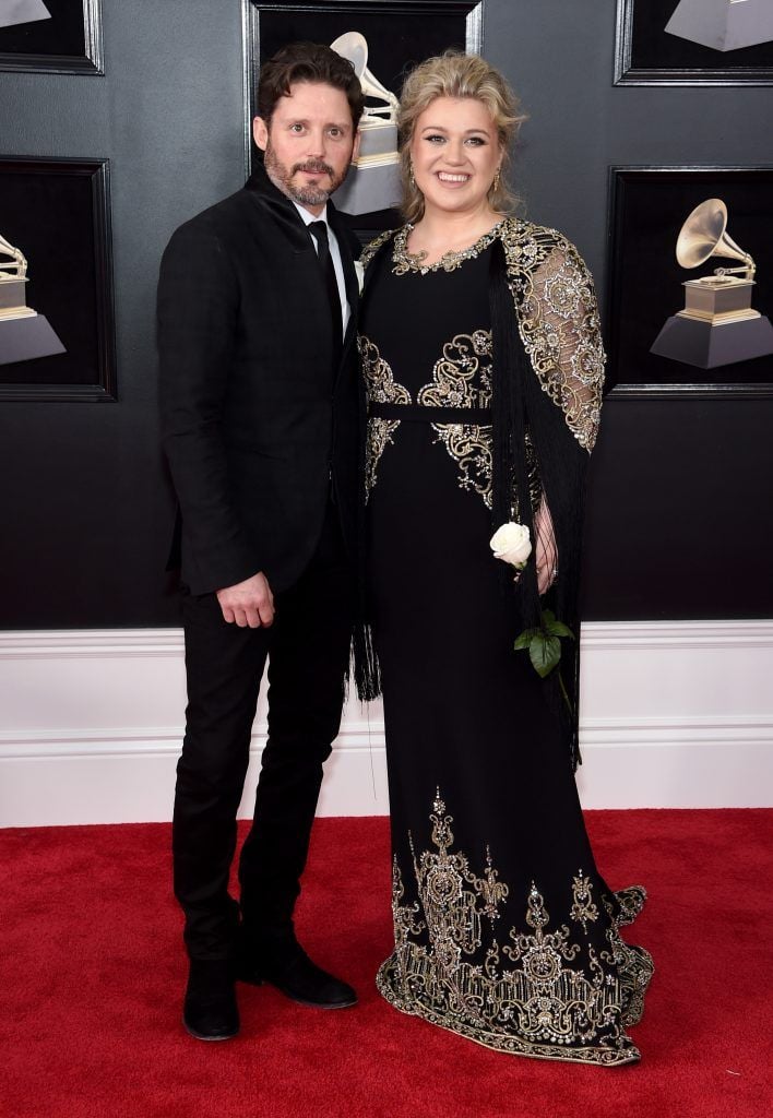 NEW YORK, NY - JANUARY 28:  Brandon Blackstock (L) and recording artist Kelly Clarkson attend the 60th Annual GRAMMY Awards at Madison Square Garden on January 28, 2018 in New York City.  (Photo by Jamie McCarthy/Getty Images)