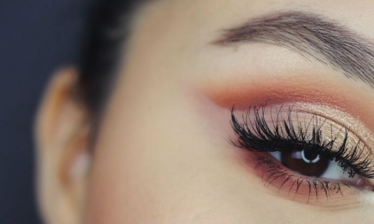 4 ways to avoid eyeshadow fallout
