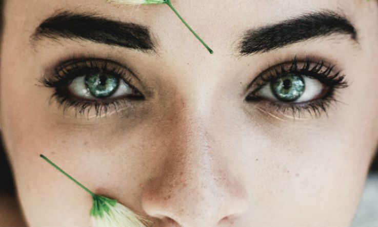 These easy eyebrow tips will keep your brows on trend