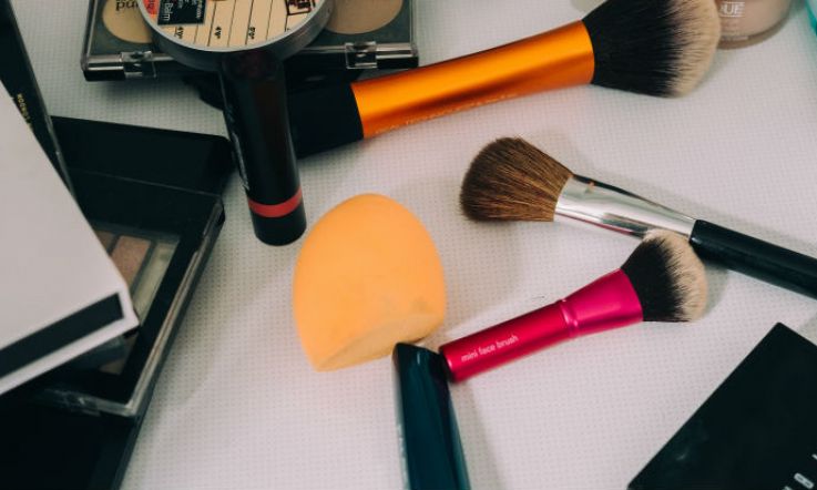 Science of Beauty: What is living on my beauty blender?
