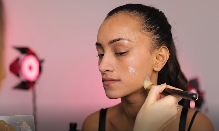 The expert trick for how to make your makeup last longer