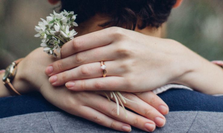 You need to know about the big engagement ring trend for 2019