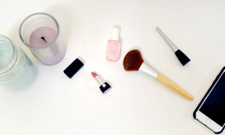 What is in a beauty editor's capsule makeup bag?