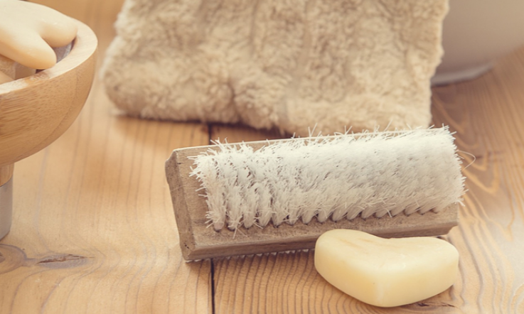 What Is Dry Brushing And What Are The Benefits Of It?
