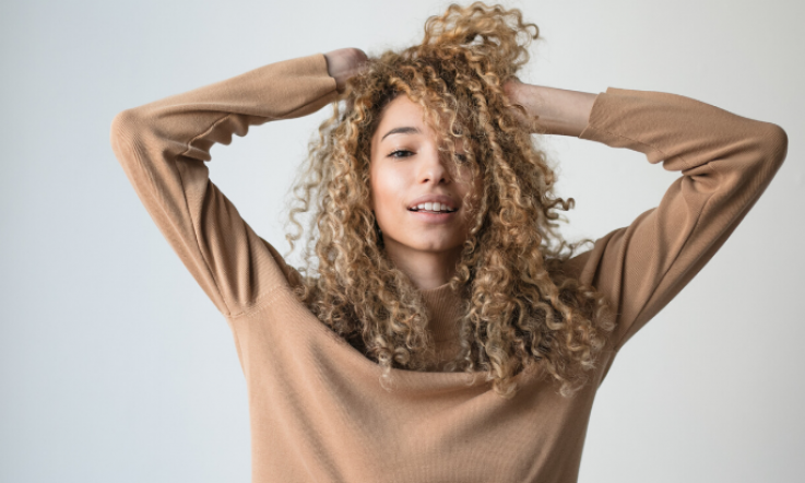 Everything You Need To Know About the Curly Girl Method