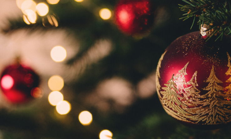Simple Ways To Be More Sustainable This Christmas Season