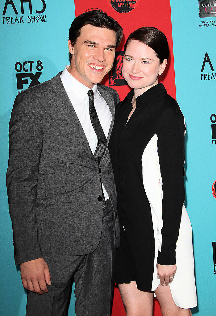 Featuring: Finn Wittrock,girlfriend

Adriana M. Barraza/WENN.com