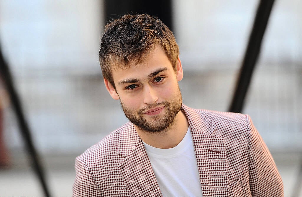 LONDON, ENGLAND - JUNE 03:  Douglas Booth attends the Royal Academy of Arts Summer Exhibition on June 3, 2015 in London, England.  (Photo by Stuart C. Wilson/Getty Images)