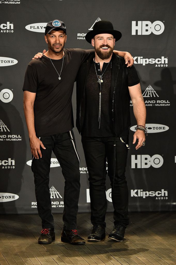 CLEVELAND, OH - APRIL 18:  Musicians Tom Morello (L) and Zac Brown attend the 30th Annual Rock And Roll Hall Of Fame Induction Ceremony at Public Hall on April 18, 2015 in Cleveland, Ohio.  (Photo by Michael Loccisano/Getty Images)