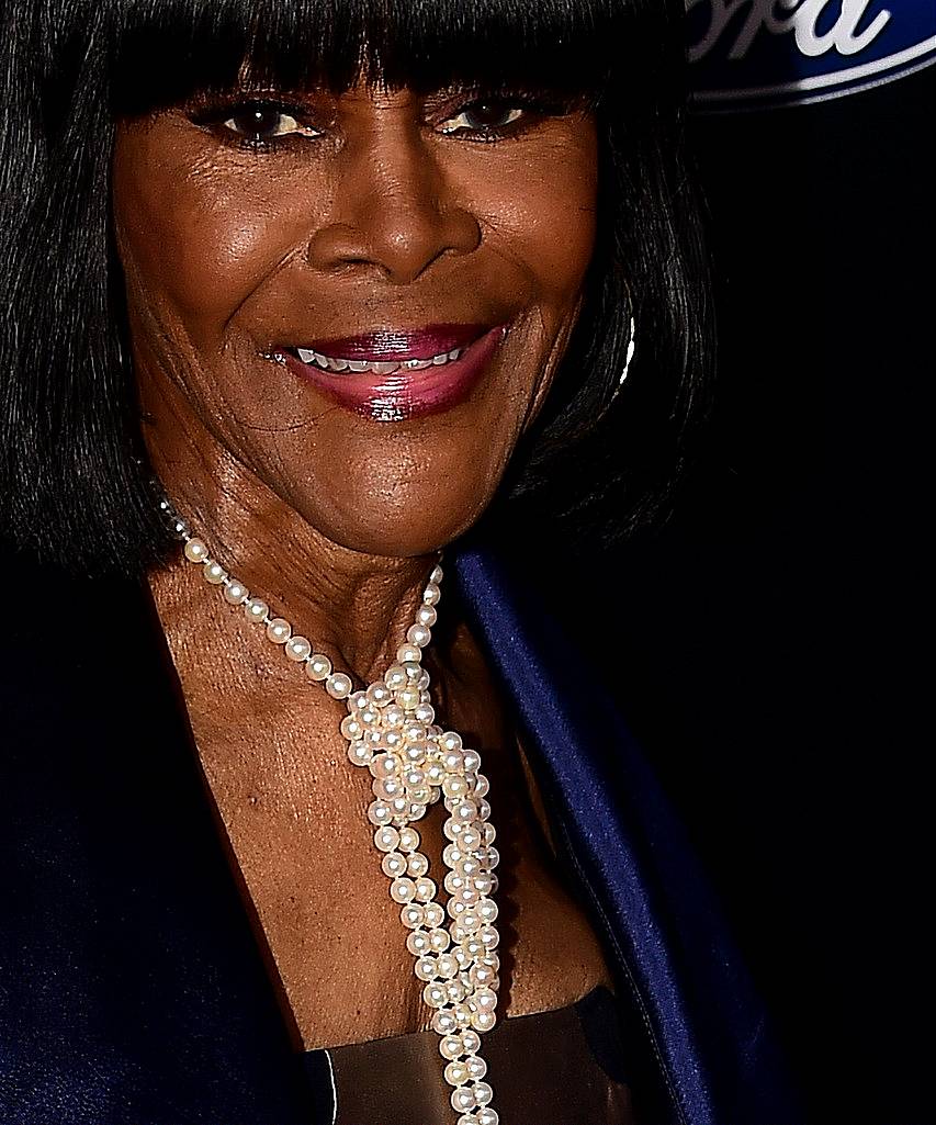 Actress Cicely Tyson poses on arrival for the 40th anniversary of the Gracies Awards in Beverly Hills, California on May 19, 2015, presented by The Alliance for Women in Media.   AFP PHOTO / FREDERIC J. BROWN        (Photo credit should read FREDERIC J. BROWN/AFP/Getty Images)