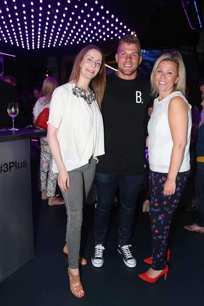 Elaine Carey, Jordi Murphy and Aislinn O Connor pictured at the launch of 3Plus,Three`s  exciting new rewards programme in Bar Neon, 3Arena on Thursday,25thJune.

Photo: Leon Farrell/Photocall Ireland