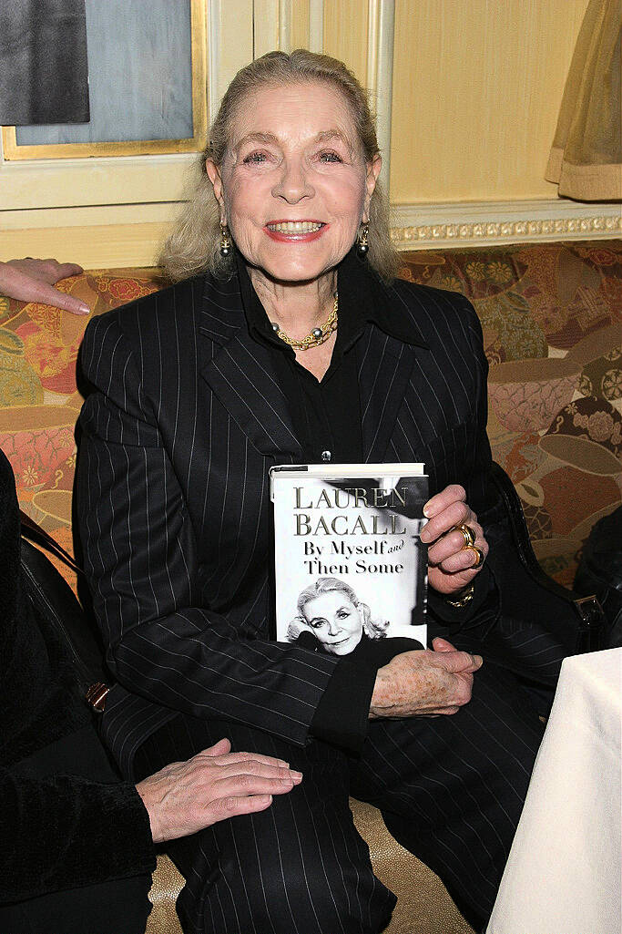 LAUREN BACALL attending Honorary Academy Award celebration for director Sidney Lumet held at the Hotel Plaza Athenee
New York - 23.02.05

LK\ WENN