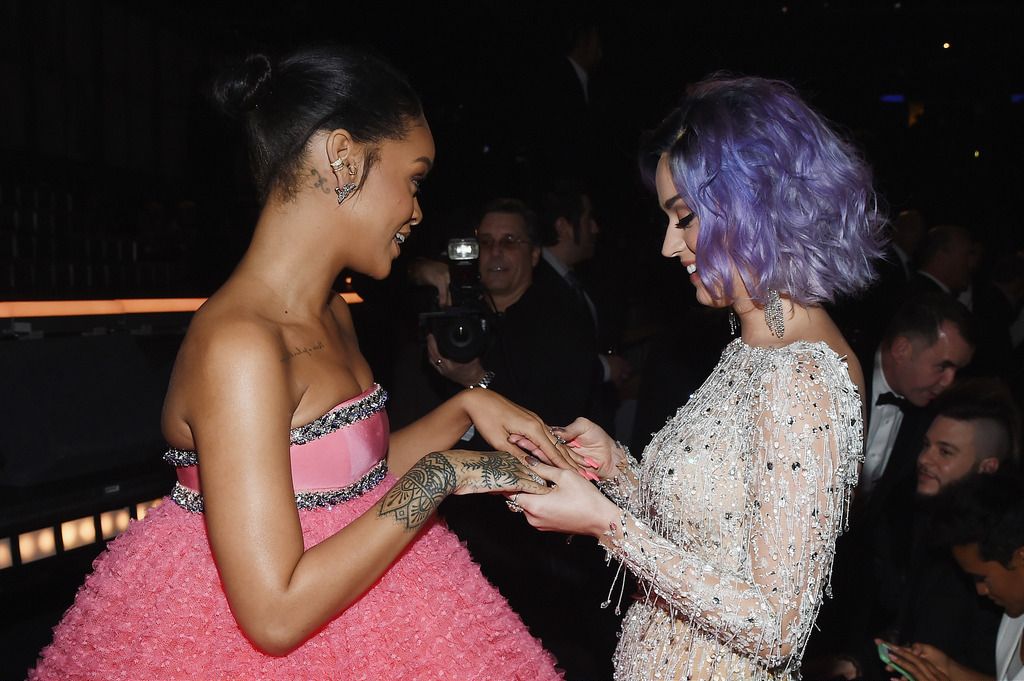 Recording Artists Rihanna and Katy Perry attend The 57th Annual GRAMMY Awards at the STAPLES Center on February 8, 2015 in Los Angeles, California.  (Photo by Larry Busacca/Getty Images for NARAS)