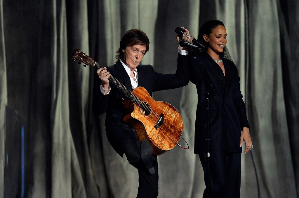  Musician Paul McCartney (L) and singer Rihanna perform "FourFiveSeconds" onstage during The 57th Annual GRAMMY Awards at the at the STAPLES Center on February 8, 2015 in Los Angeles, California.  (Photo by Kevork Djansezian/Getty Images)