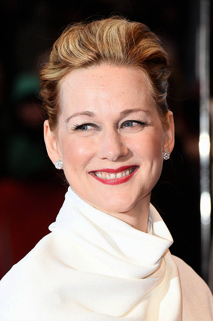 BERLIN, GERMANY - FEBRUARY 08:  Laura Linney attends the 'Mr. Holmes' premiere during the 65th Berlinale International Film Festival at Berlinale Palace on February 8, 2015 in Berlin, Germany.  (Photo by Pascal Le Segretain/Getty Images)