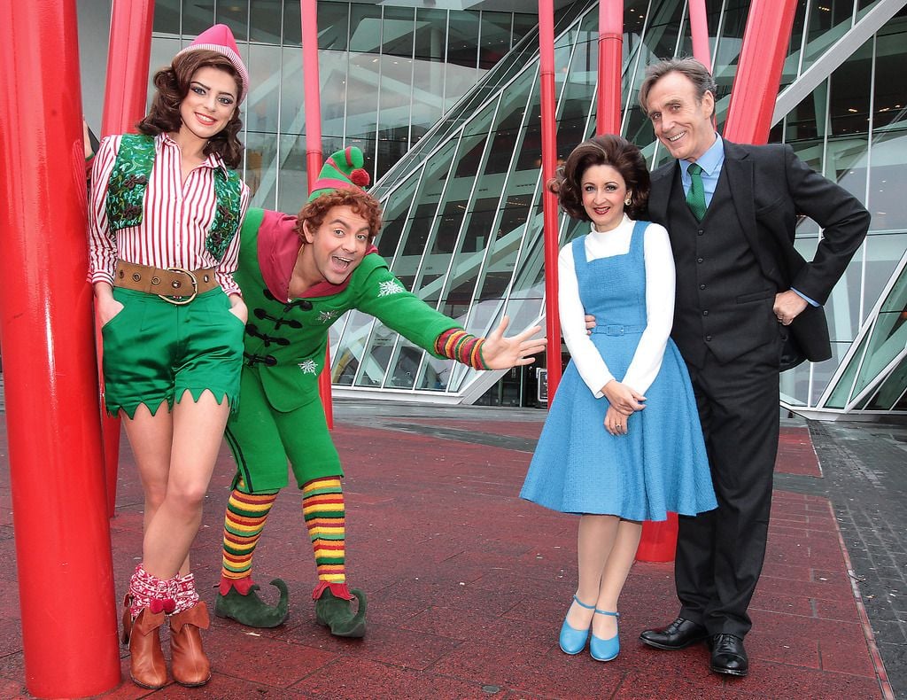 The Elf cast at Bord Gais Energy Theatre | Beaut.ie