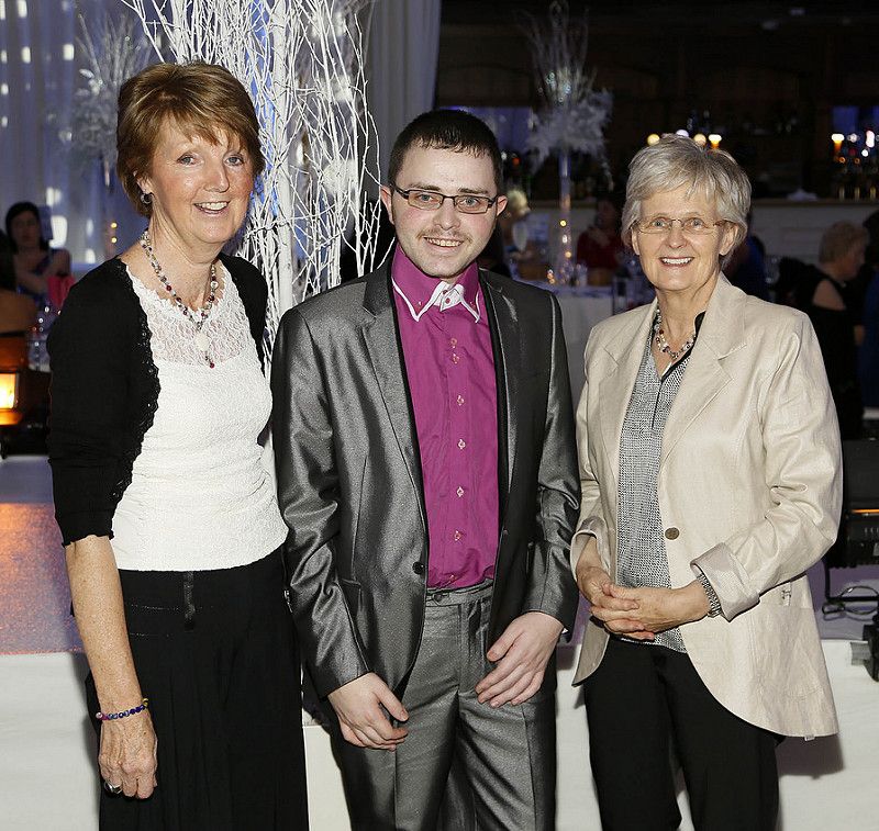 
Eileen Rogers, David Farrell and Moira Givlin at the Enchanted Winter night in aid of NF Ireland held in the K Club-photo Kieran Harnett