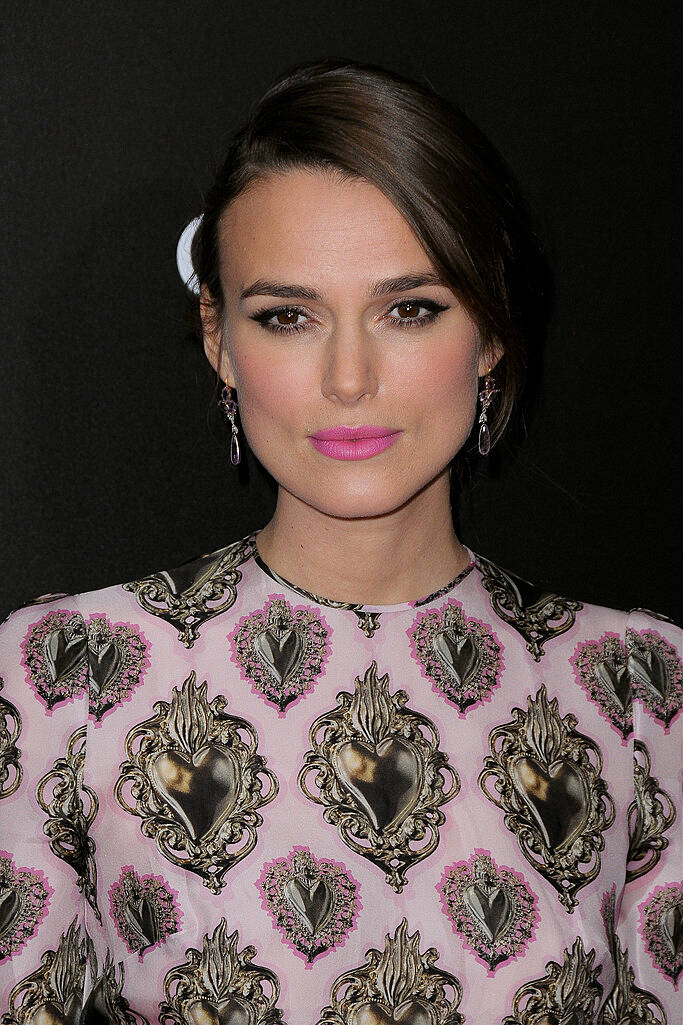 Featuring: Keira Knightley


 Ivan Nikolov/WENN.com