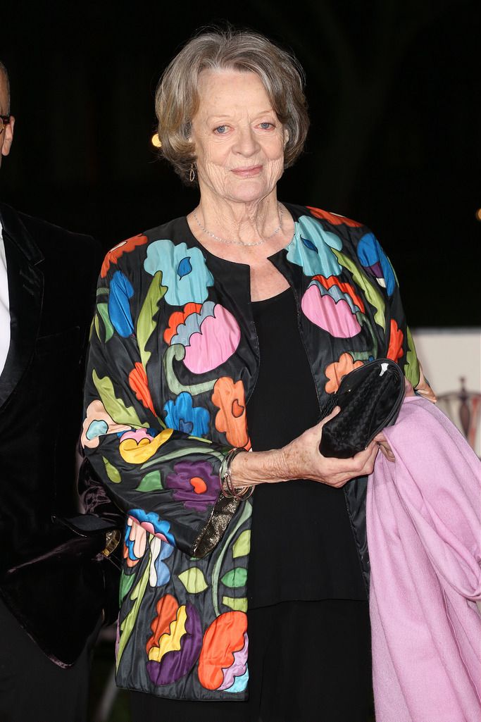 Featuring: Dame Maggie Smith


Lia Toby/WENN.com