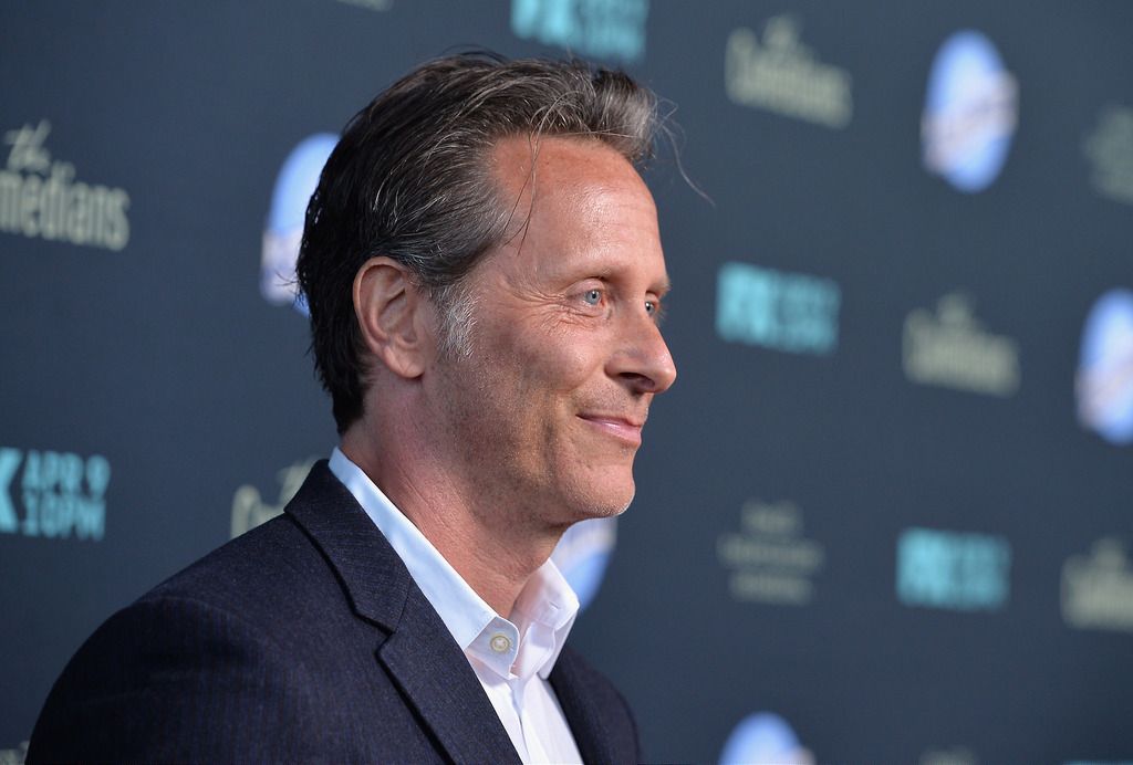 SANTA MONICA, CA - APRIL 06:  Ator Steven Weber attends the premiere of FX's "The Comedians" at The Broad Stage on April 6, 2015 in Santa Monica, California.  (Photo by Alberto E. Rodriguez/Getty Images)