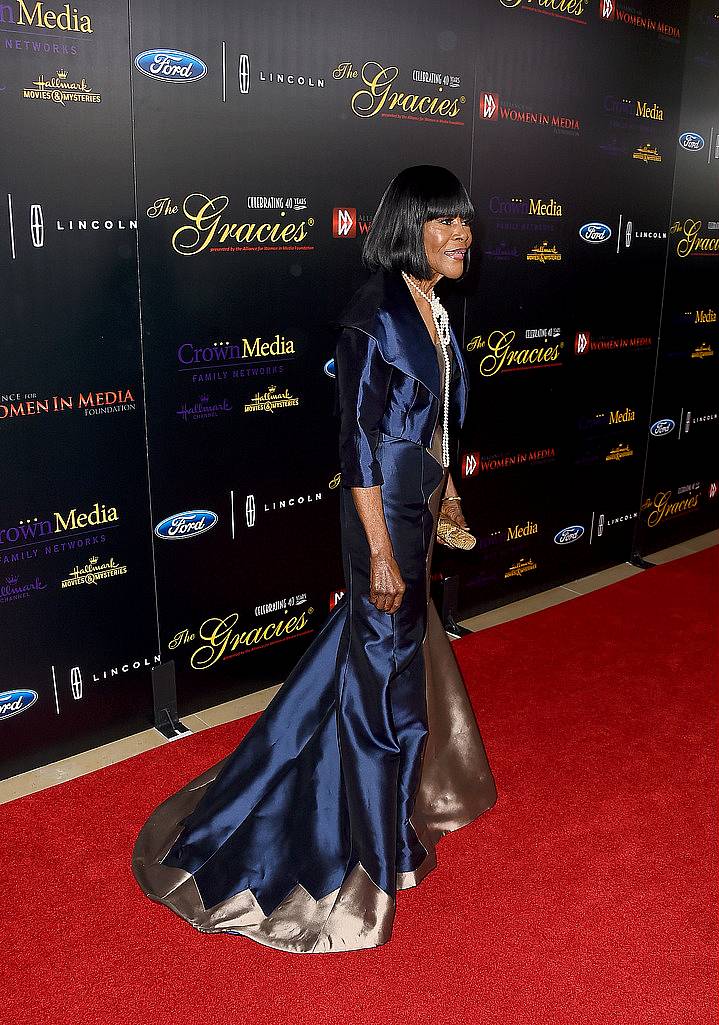 BEVERLY HILLS, CA - MAY 19:  Actress Cicely Tyson  arrives at the 40th Anniversary Gracies Awards at The Beverly Hilton Hotel on May 19, 2015 in Beverly Hills, California.  (Photo by Frazer Harrison/Getty Images)