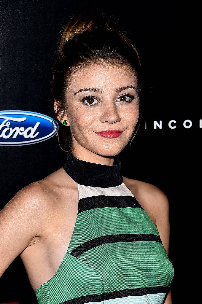 BEVERLY HILLS, CA - MAY 19:  Actress G. Hannelius arrives at the 40th Anniversary Gracies Awards at The Beverly Hilton Hotel on May 19, 2015 in Beverly Hills, California.  (Photo by Frazer Harrison/Getty Images)