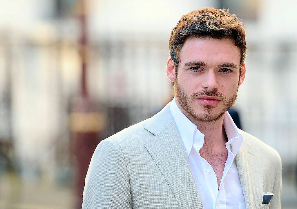 LONDON, ENGLAND - JUNE 03:  Richard Madden attends the Royal Academy of Arts Summer Exhibition on June 3, 2015 in London, England.  (Photo by Stuart C. Wilson/Getty Images)