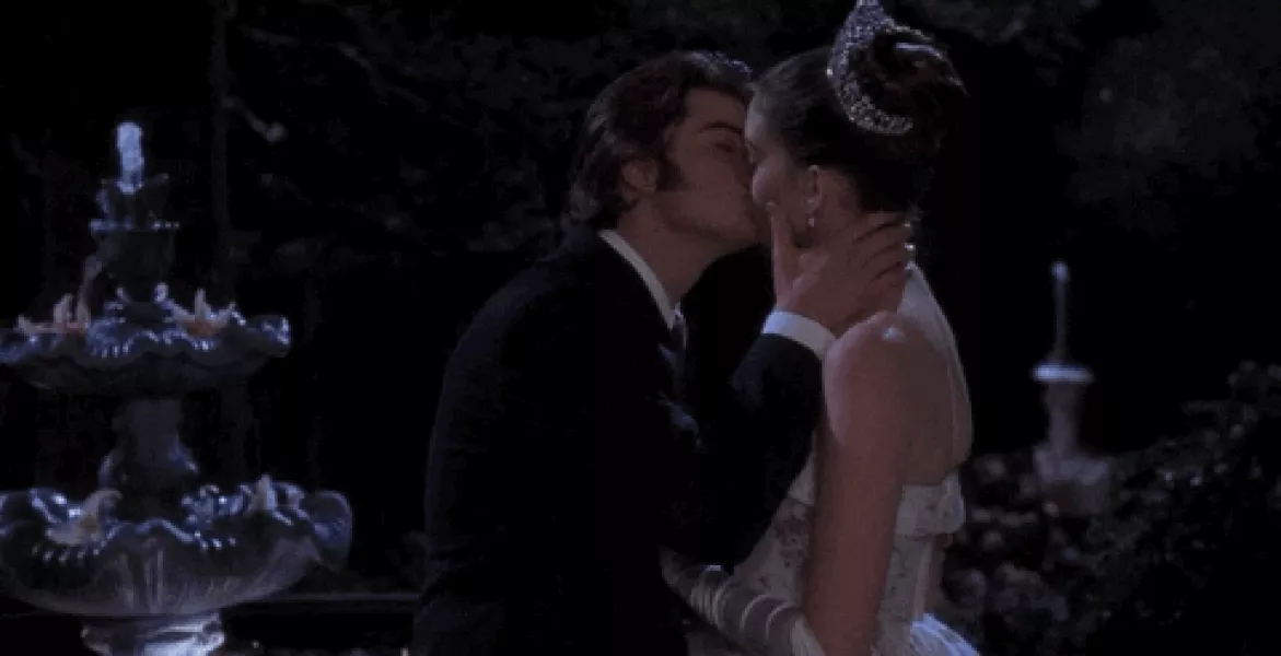 The Princess Diaries GIF by Mashable - Find & Share on GIPHY