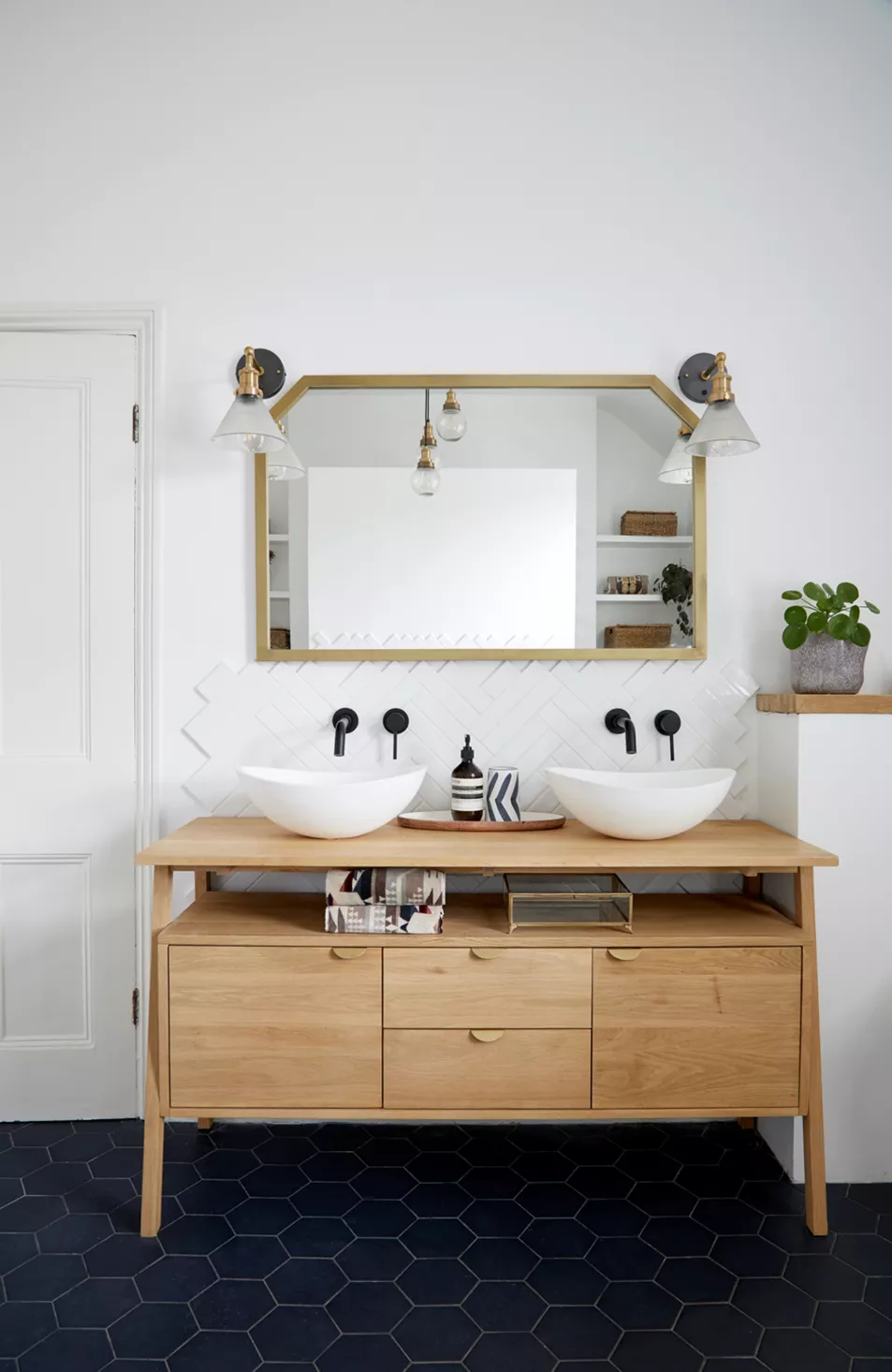 Bathroom vanity unit to illustrate light and bright trend