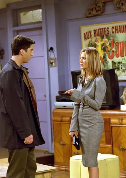 Rachel Green Outfits From F.R.I.E.N.D.S