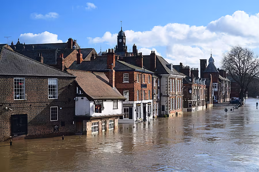 Flooded kings arms pub and waterfront after the river ouse burst its banks york
