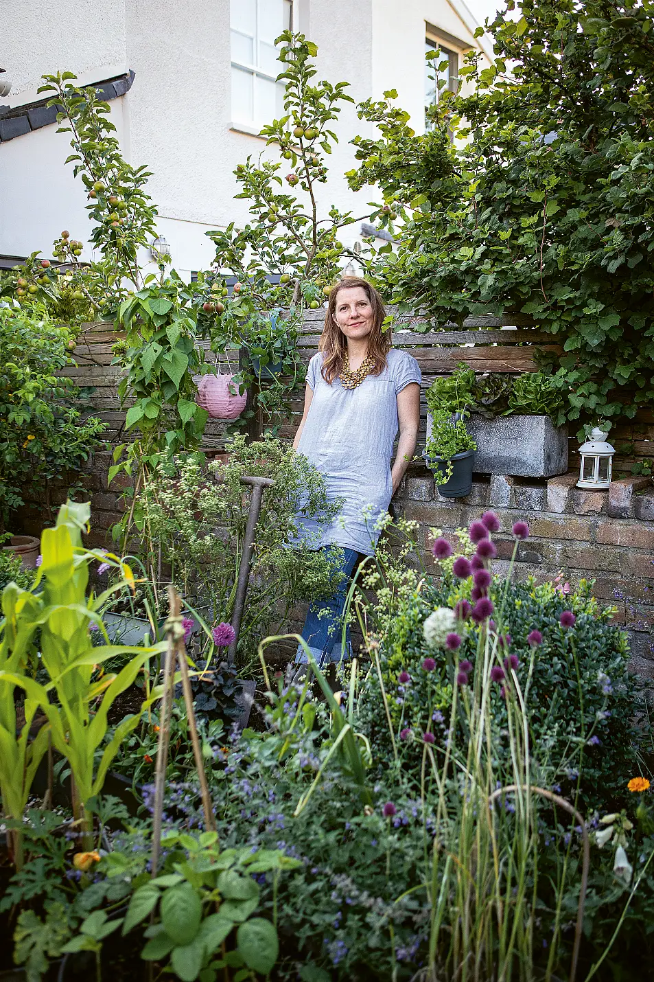 Cinead McTernan in her city garden (Tory McTernan/PA)