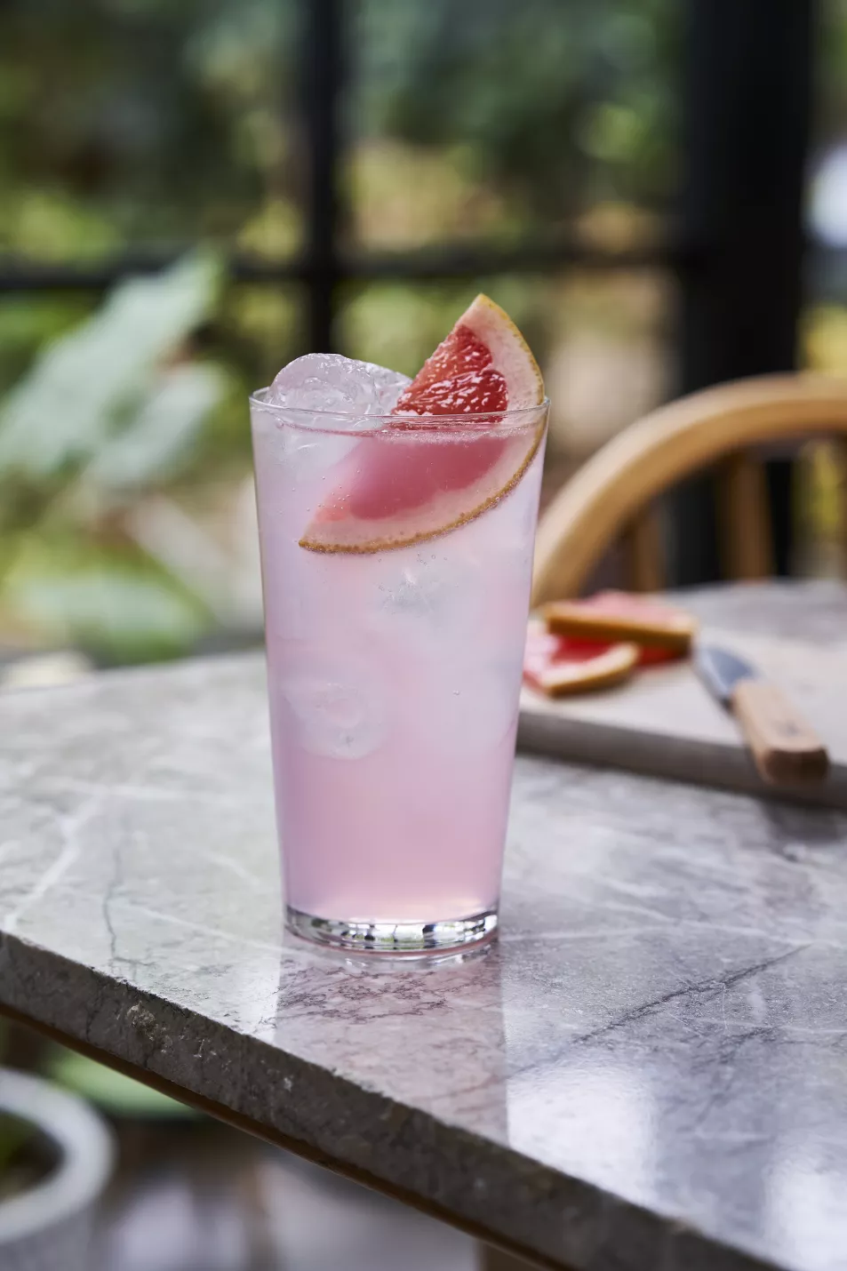 Easy-peasy Paloma cocktail